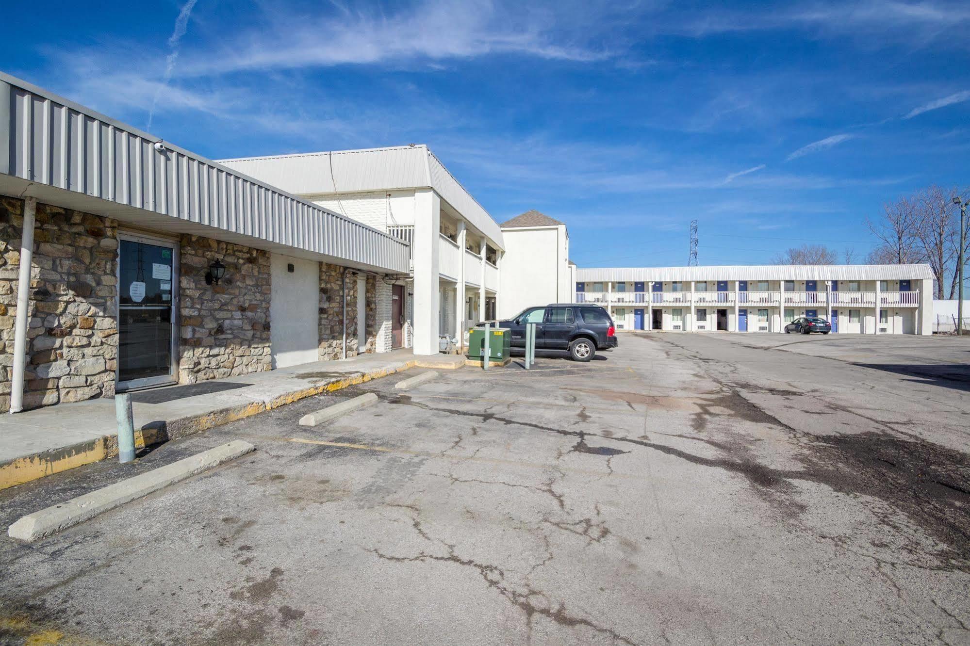 Hotel 465 By Regency Indianapolis Extérieur photo