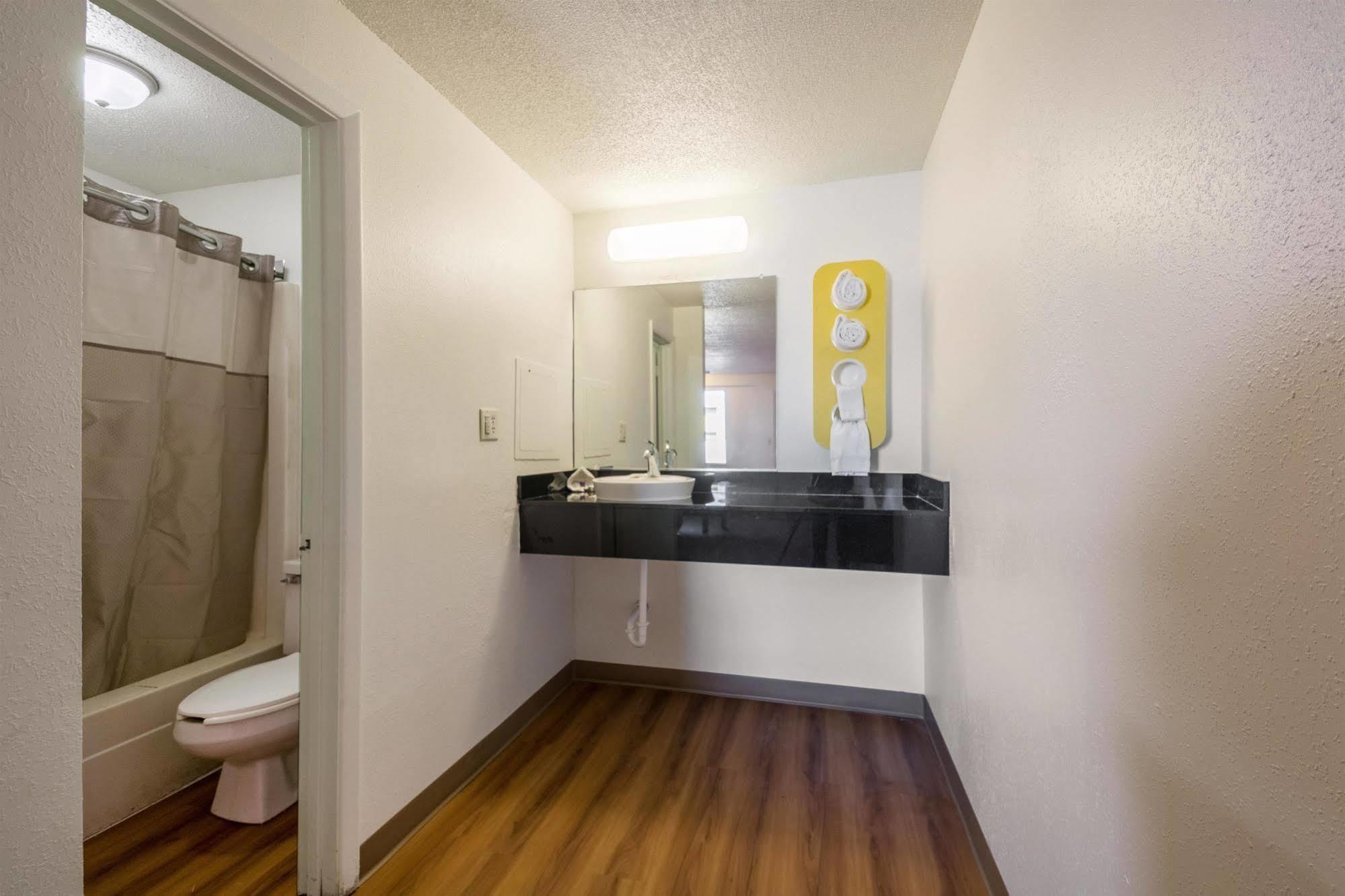 Hotel 465 By Regency Indianapolis Extérieur photo