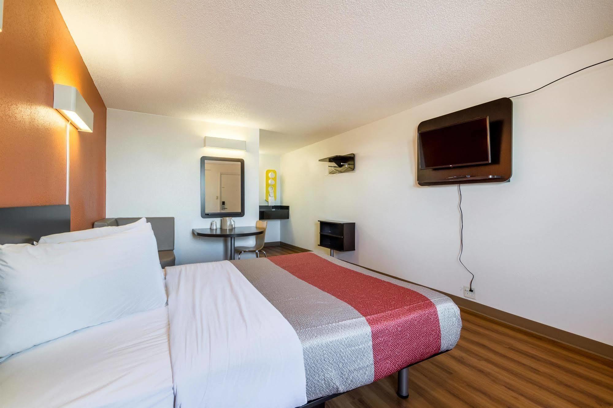 Hotel 465 By Regency Indianapolis Extérieur photo